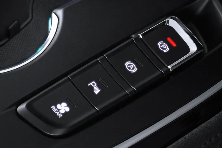 EPB (ELECTRIC PARKING BRAKE) AND AVH (AUTOMATIC VEHICLE HOLDING)